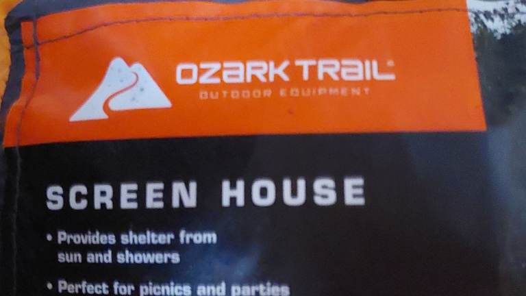 Osaka Trail screen house, used once