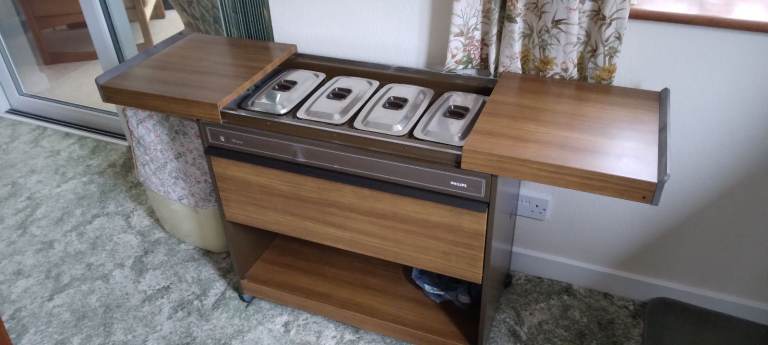 Vintage Hostess Trolley with Warming Trays & Heated Lower Compartment – Good Condition