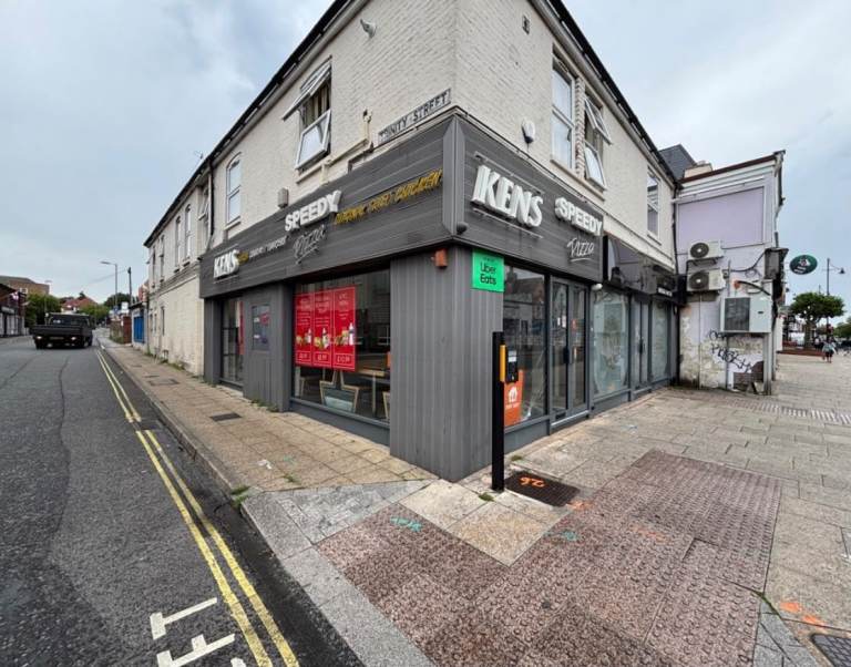 Fully Fitted Restaurant & Takeaway Unit – Fareham Town Centre 