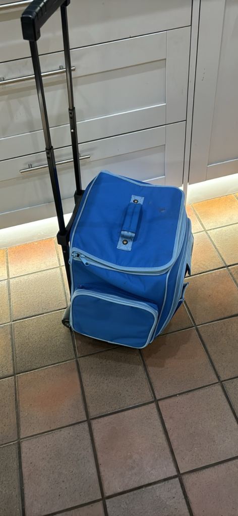 Arts and craft storage case trolley £12 