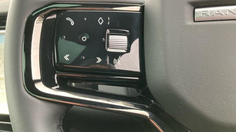 2025 Land Rover Range Rover Evoque 2.0 D200 Dynamic SE 5dr Auto Diesel Hatchback Hatchback Diesel...