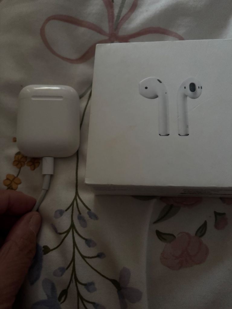 Genuine Apple airpods and charging case 