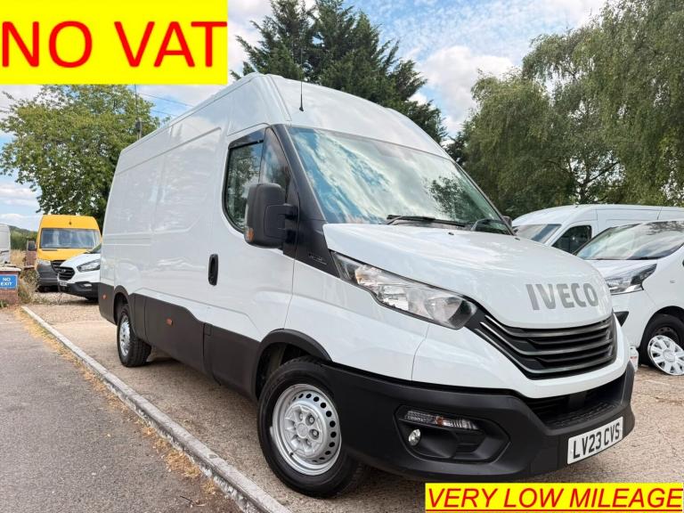 2023 Iveco Daily 2.3D HPI 14V 35S 3520 MWB (NO VAT) PANEL VAN Diesel Manual