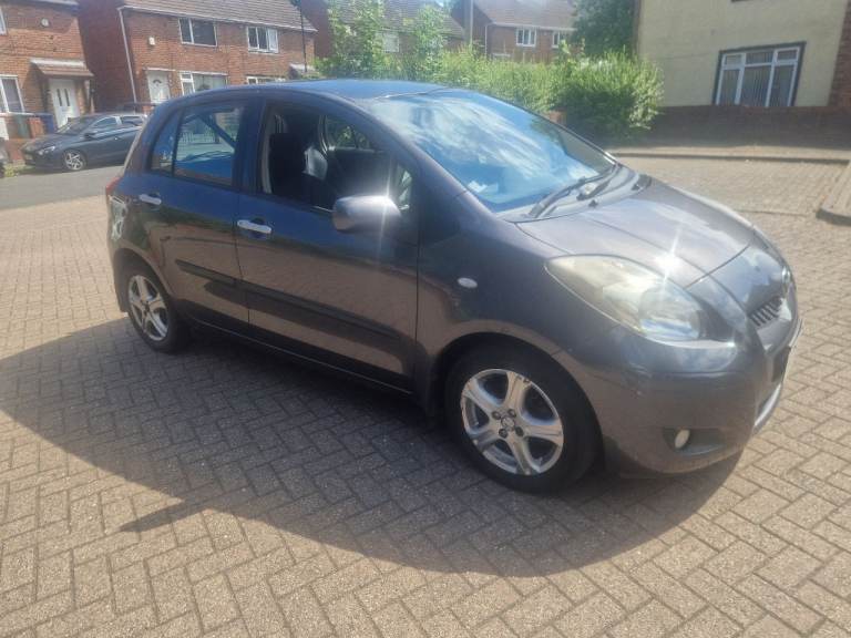 Toyota, YARIS, Hatchback, 2010, Manual, 1364 (cc), 5 doors
