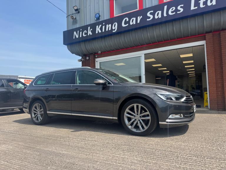 2019 Volkswagen Passat 1.5 TSI EVO 150 GT 5dr DSG ++ PANROOF / NAV / ULEZ / CAR NET APPS ++ ESTAT...