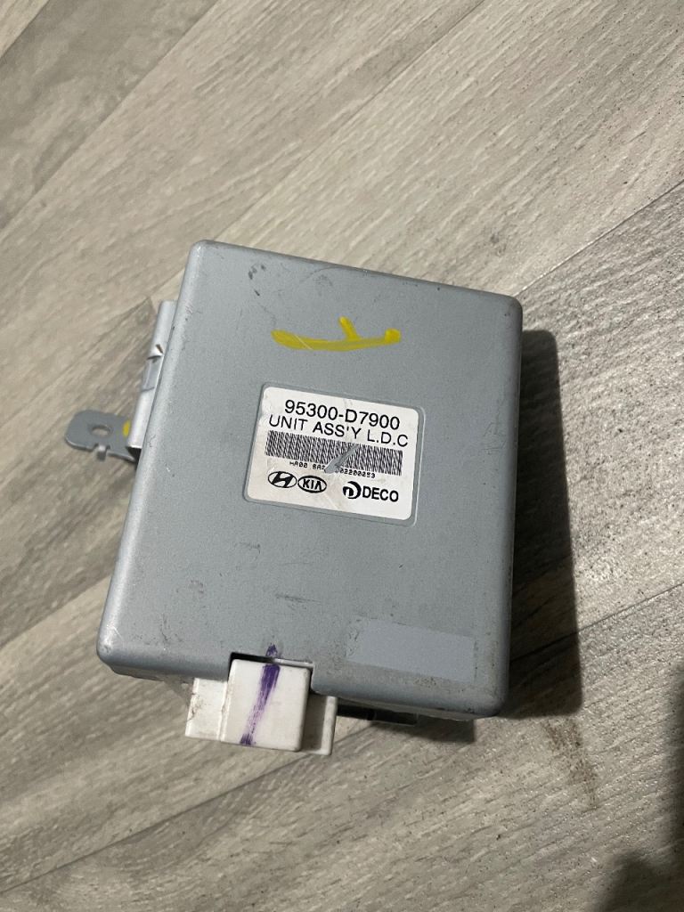 HYUNDAI TUCSON MK3 L.D.C ELECTRIC ASSY CONTROL MODULE ECU 95300-D7900 2018