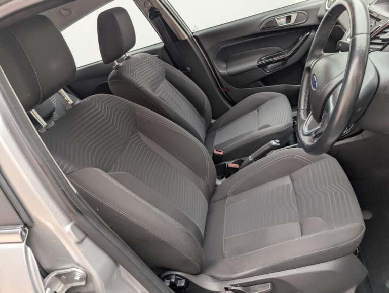 2017 Ford Fiesta 1.25 Zetec Hatchback 5dr Petrol Manual Euro 6 (82 ps) AIR/CON + TINTED GLAS HATC...