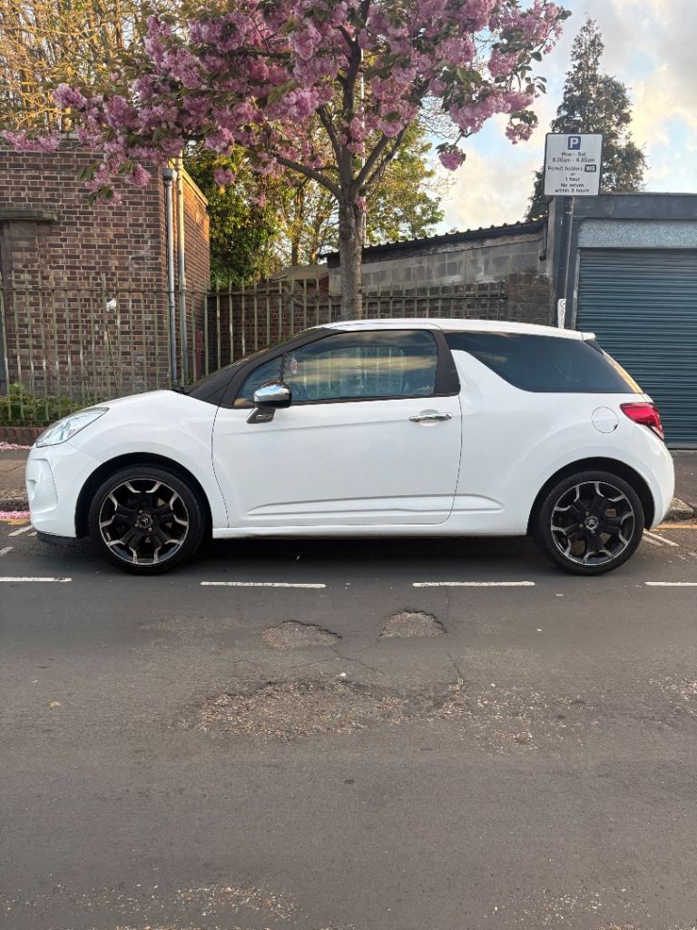 2010 Citroen DS3 Black & White HDI 90