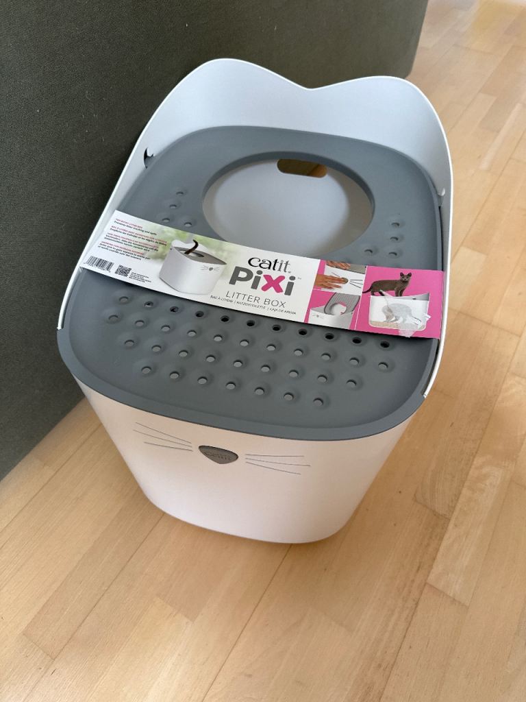 Brand new Catit Pixi Litter box