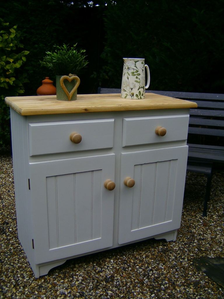 Wooden cabinet / cupboard / sideboard