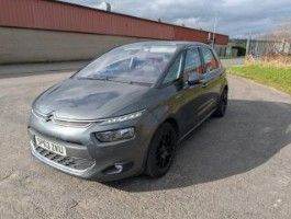 2013 citreon c4 picasso 1,6  HDI mot 23/02/ 27/    63459 miles  nice car in and out