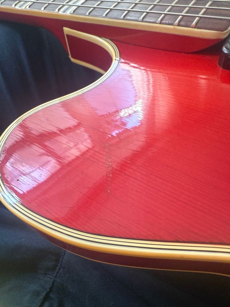 Hofner Verithin 1963 Cherry Hollow Body Electric Guitar