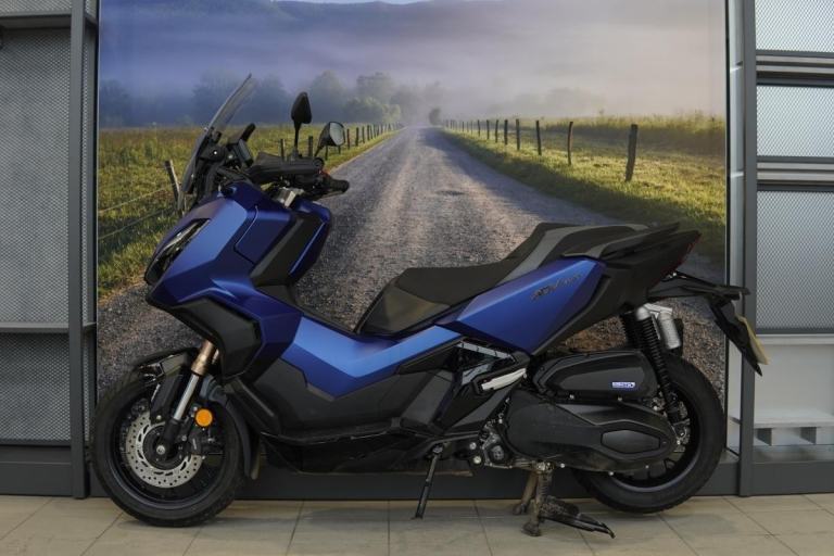 2024 HONDA ADV350 BLUE MOTORCYCLE SCOOTER