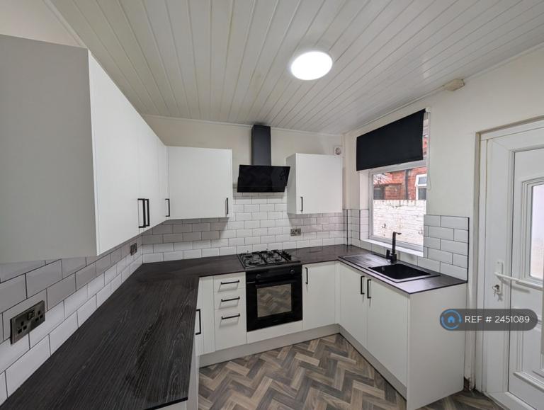 2 bedroom house in Alverstone Road, Liverpool, L18 (2 bed) (#2451089)