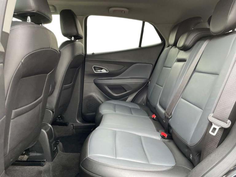 2016 Vauxhall Mokka 1.6i SE 5dr HATCHBACK PETROL Manual