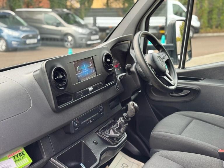 2022 Mercedes-Benz Sprinter 3.5t Progressive Chassis Cab CHASSIS CAB DIESEL Manual