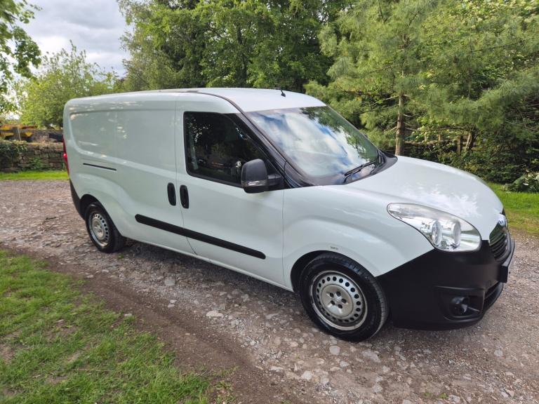 2015 Vauxhall Combo 2300 1.3 CDTI 16V LWB TAIL GATE DIRECT FROM THE POLICE FORENSIC UNIT PANEL VA...