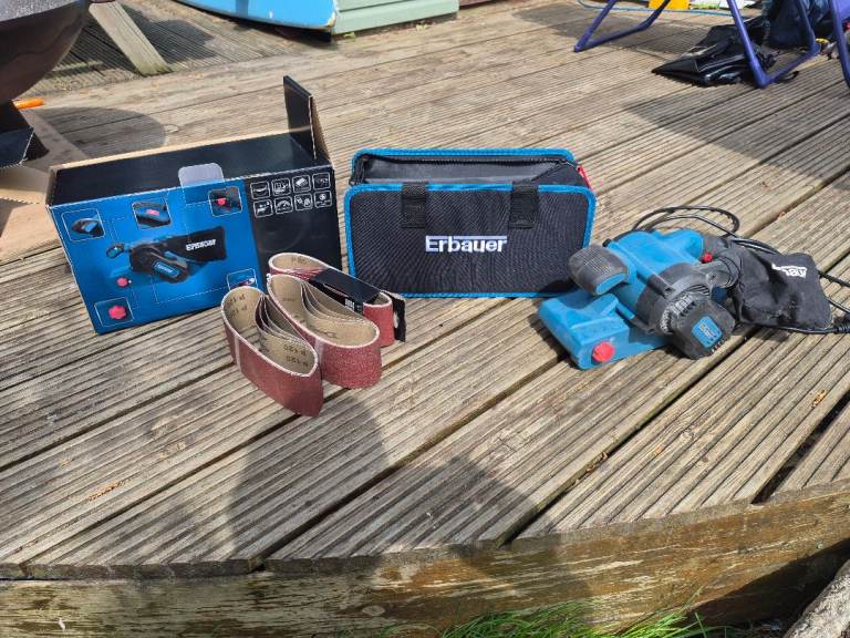 Erbauer Ebs950 belt sander