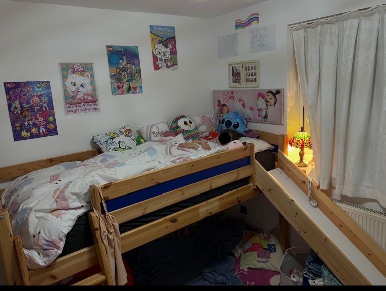Solid wood single mid-sleeper