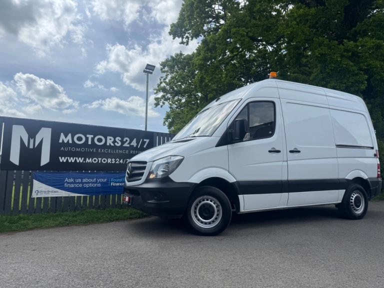 Mercedes-Benz Sprinter SPRINTER 313 CDI SHORT WHEEL BASE 3.5t HIGH ROOF