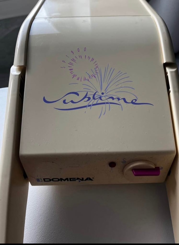 Domena Ironing Press