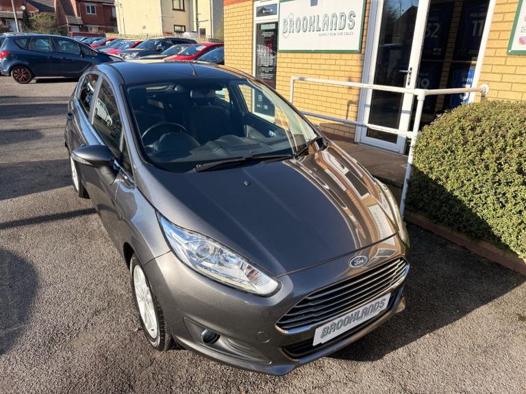 2015 Ford Fiesta 1.25 Zetec Grey 5 Door Low Insurance Group Bluetooth 54+mpg