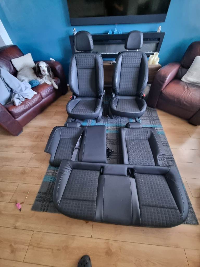 Vauxhall Astra GTC half leather seats and boot mat.