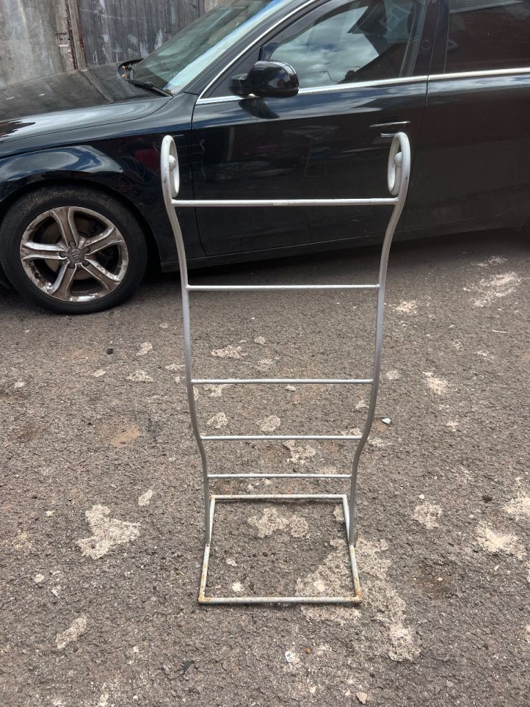 Metal Freestanding Towel Rail - Good Condition