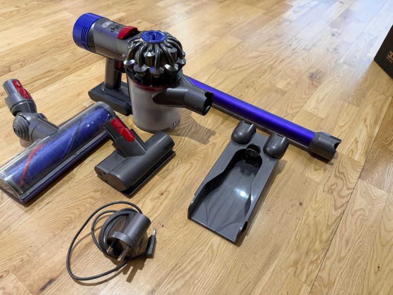 Dyson V7 Animal Cordless Vacuum Cleaner