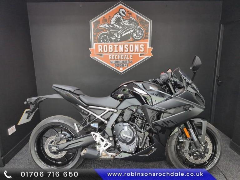 2025 25 Suzuki GSX8R one owner low mileage machine