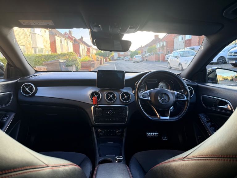 Mercedes-Benz, CLA, Saloon, 2015, Semi-Auto, 2143 (cc), 4 doors