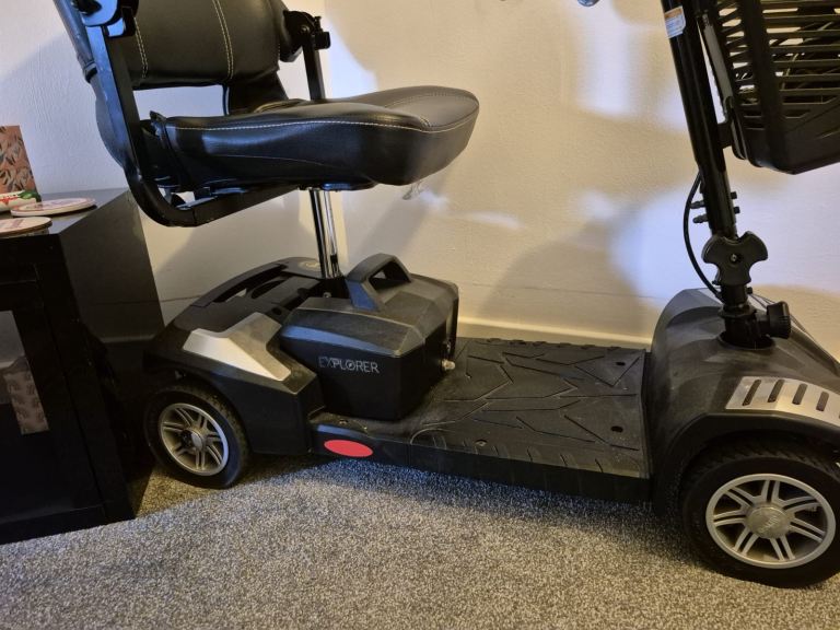 Mobility scooter 