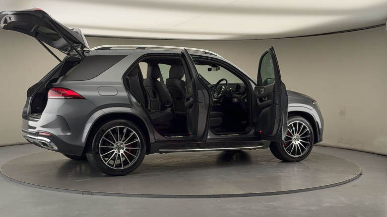 2023 Mercedes-Benz GLE 2.9 GLE400d AMG Line (Premium) SUV 5dr Diesel G-Tronic 4MATIC Euro 6 (s/s)...