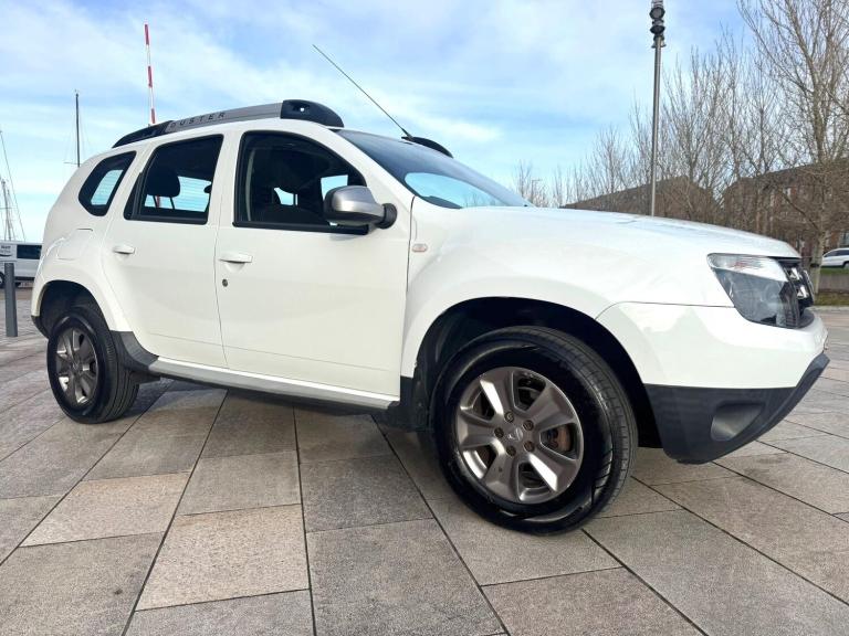 2014 Dacia Duster 1.5 dCi 110 Laureate 5dr HATCHBACK DIESEL Manual