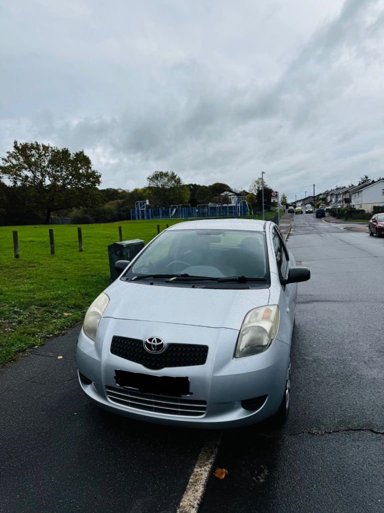 Cheap Toyota, YARIS, Hatchback, 2006, Manual, 998 (cc),3 doors for sale in London