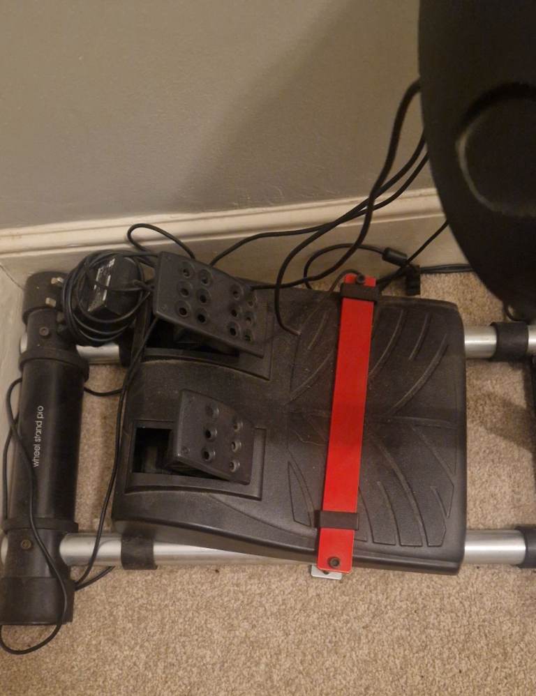 Logitech Driving Force GT Racing Wheel + Pedals & Stand – PS3, £50.00 ...