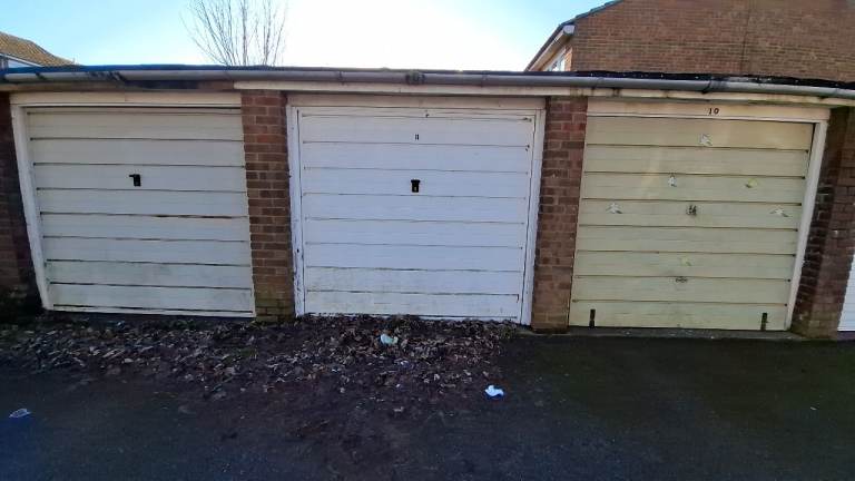 Garage/Parking/Storage to rent: Thurnall Close, Baldock, Herts, SG7 6DR