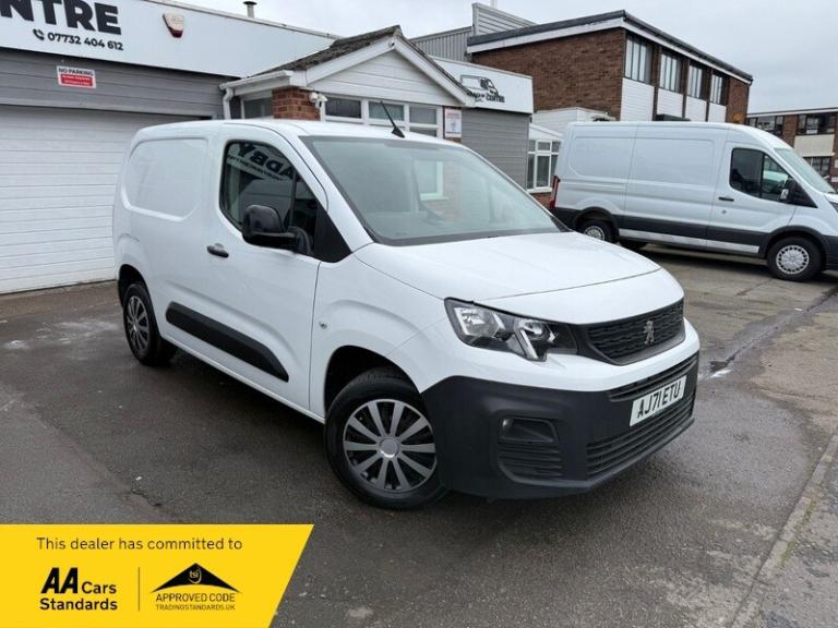 Peugeot Partner BLUEHDI PROFESSIONAL PREMIUM L1