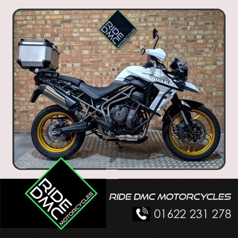 TRIUMPH TIGER 800 XR 2018 - VERY LOW MILEAGE - EXTRAS - A BEAUTY