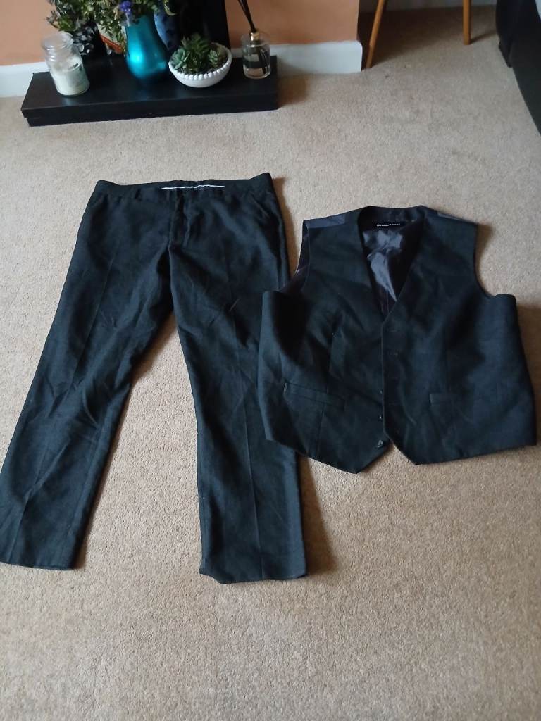 Tailor & Wright suit