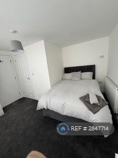 1 bedroom in Eccleston Walk, Middlesbrough, TS4 (#2847714)