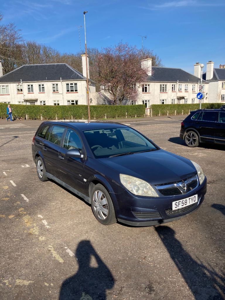 Vauxhall Vectra, Estate, 11 months mot