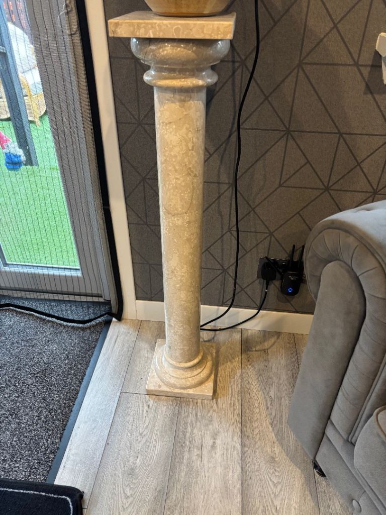 green oynx alasbaster jardiniere marble plinth stand