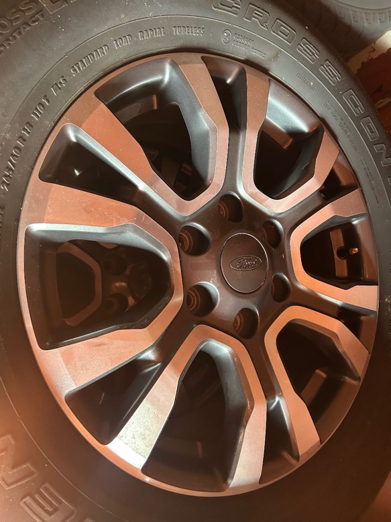 2x sets Ford ranger alloys