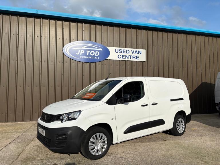 PEUGEOT PARTNER 950 1.5 BlueHDi 100 LWB Professional Prem Van [6Speed]