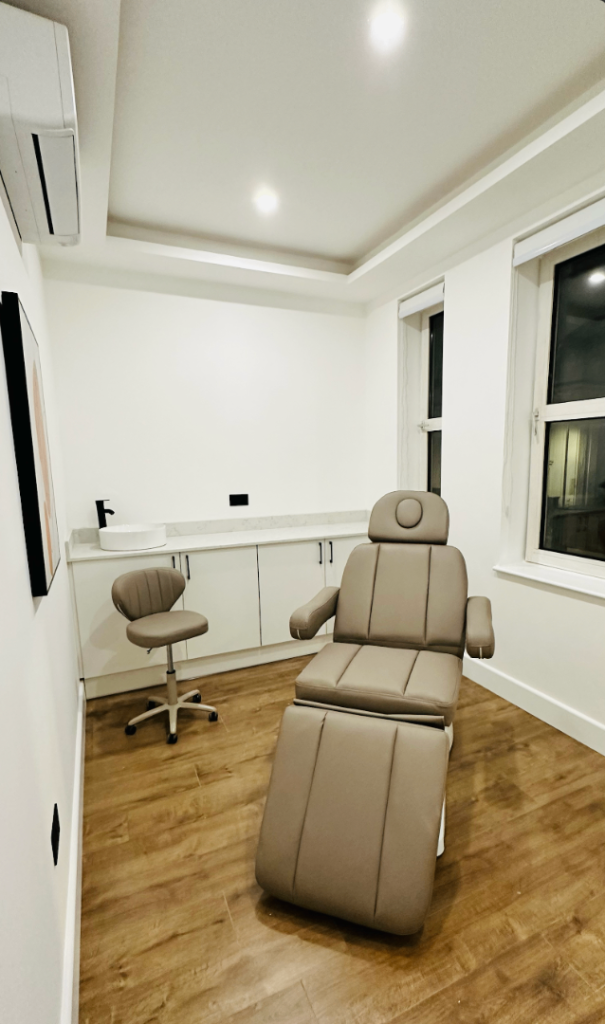 33% off first 3 months - Professional Treatment, Clinic, Aesthetics Rooms to Rent - King's Cross