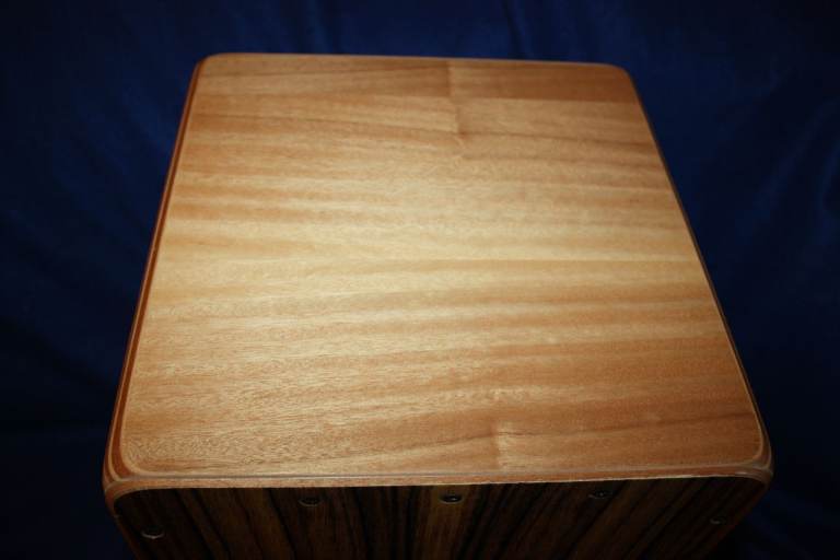 Nativo INIC-BROWN Inicia Series Standard-Class A Oak Cajon ~ Brown Front Finish ~ £95 ono