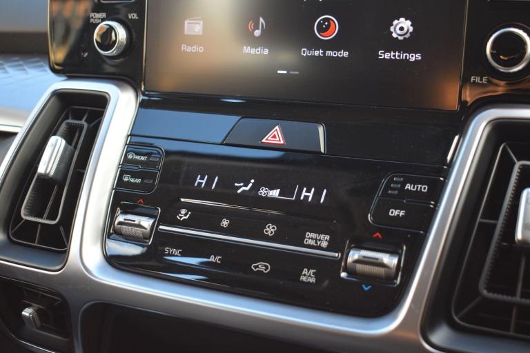 2021 Kia Sorento 1.6 T-GDi HEV 2 5dr Auto ESTATE PETROL/ELECTRIC Automatic