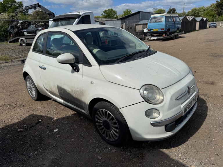 Fist 500 1.2 2011 white BREAKING FOR PARTS 