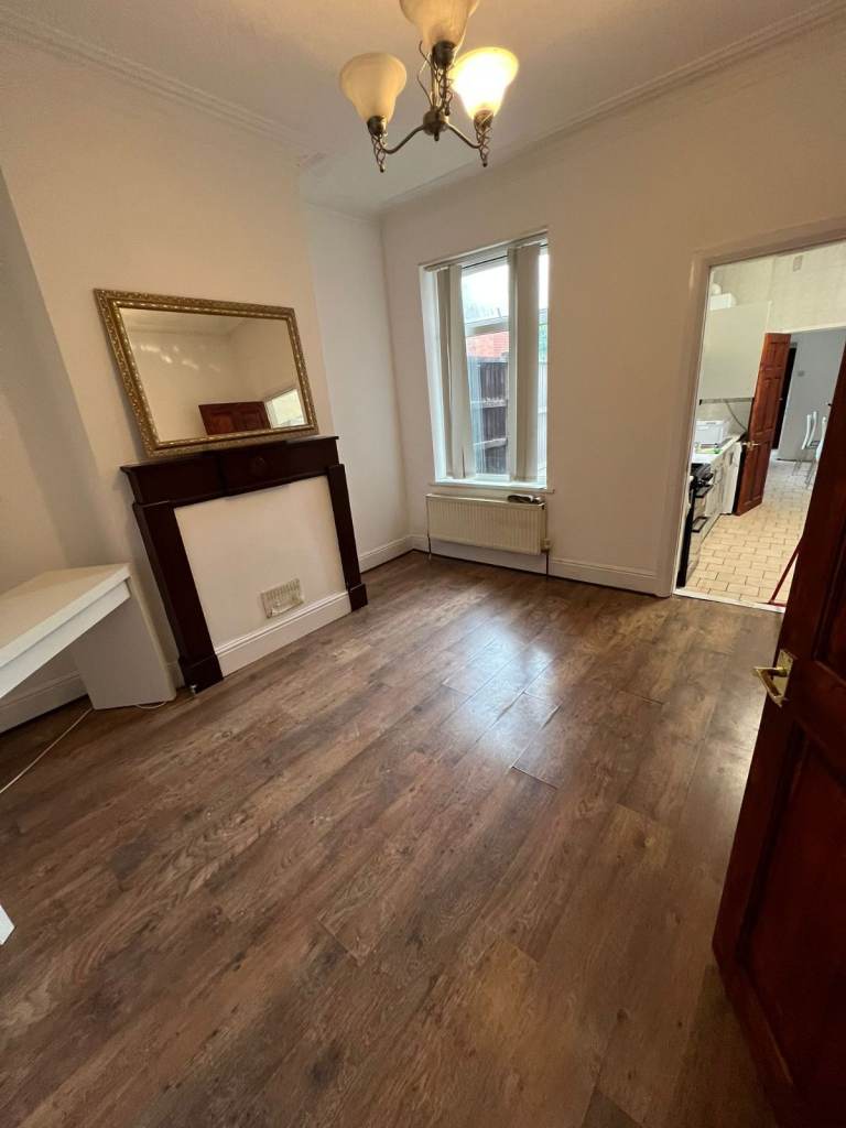 Spacious 4 Bedroom Family Home to Rent | IDEAL to FAMILIES | Nansen Road, Sparkhill 